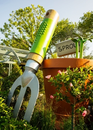 Rory Myers Children's Garden Larger Than Life.