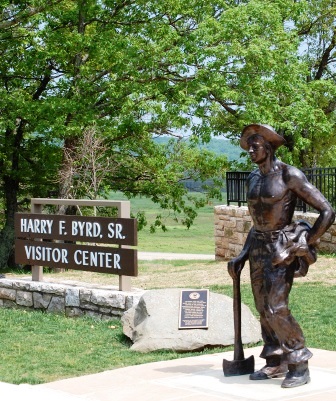 Harry F. Byrd Visitor Center in Shenandoah National Park, Virginia
