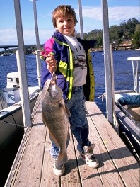 012FLSteinhatcheeKidFishing