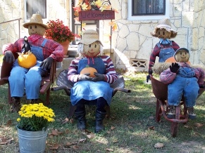 321TXScarecrowFamily