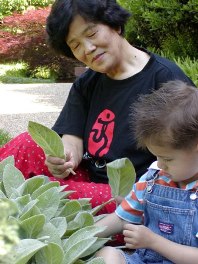 394RichmondGitnerGardenChild