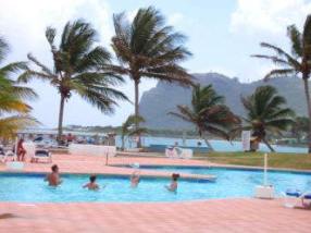 St Lucia Pool Kids