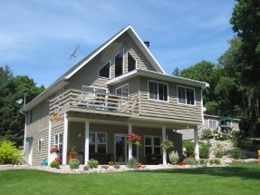 East Silent Resort, MN Guest House