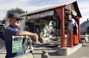 560ILRoute66Sheas