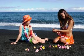 750HawaiiKidsBeach