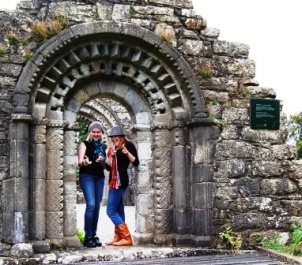 Ireland Clonmacnoise Nun's Church