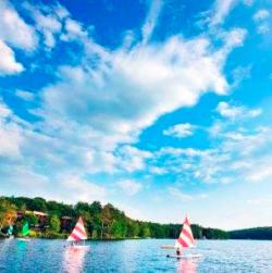Woodloch Pines PA Summer at the lake.