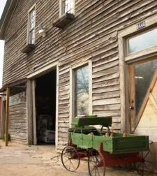 Fred's Feed Store & Music Venue Loachapoka Alabama