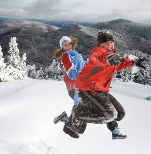 Smuggs065SnowJunp